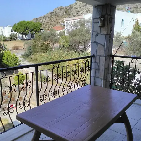 Mugla Gundogan'da Mustakil Ev * Bodrum